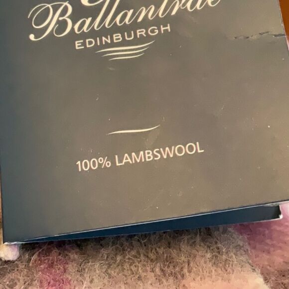 NWT BALLANTRAE Edinburgh Lambswool Plaid Scarf LAVENDER GREEN Scotland - Picture 7 of 7